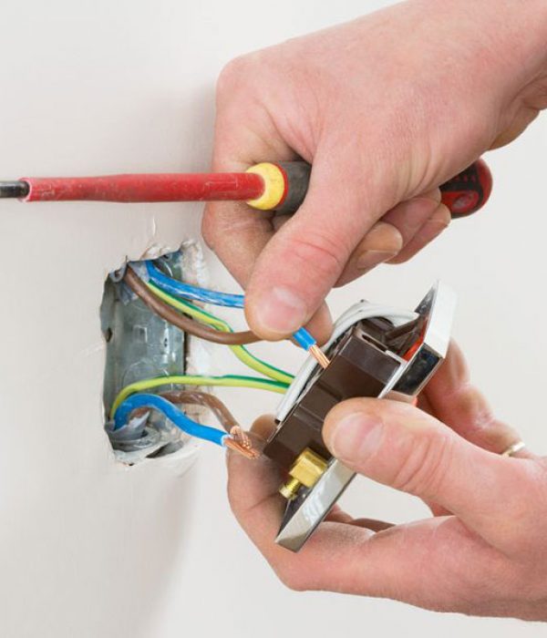 Electrical-Outlet-Repair-St.-Louis Electrical-Outlet-Repair-St.-Louis